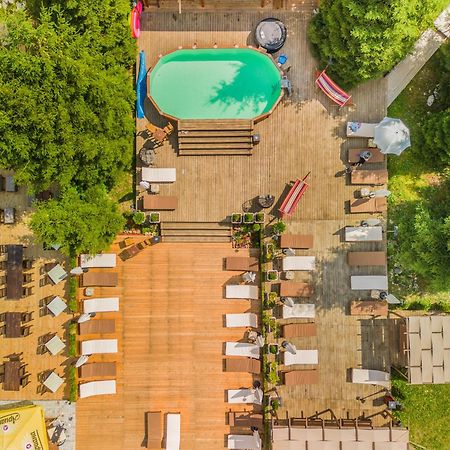 Villas Mura With Spa & Hot Swimming Pool 보로베츠 외부 사진